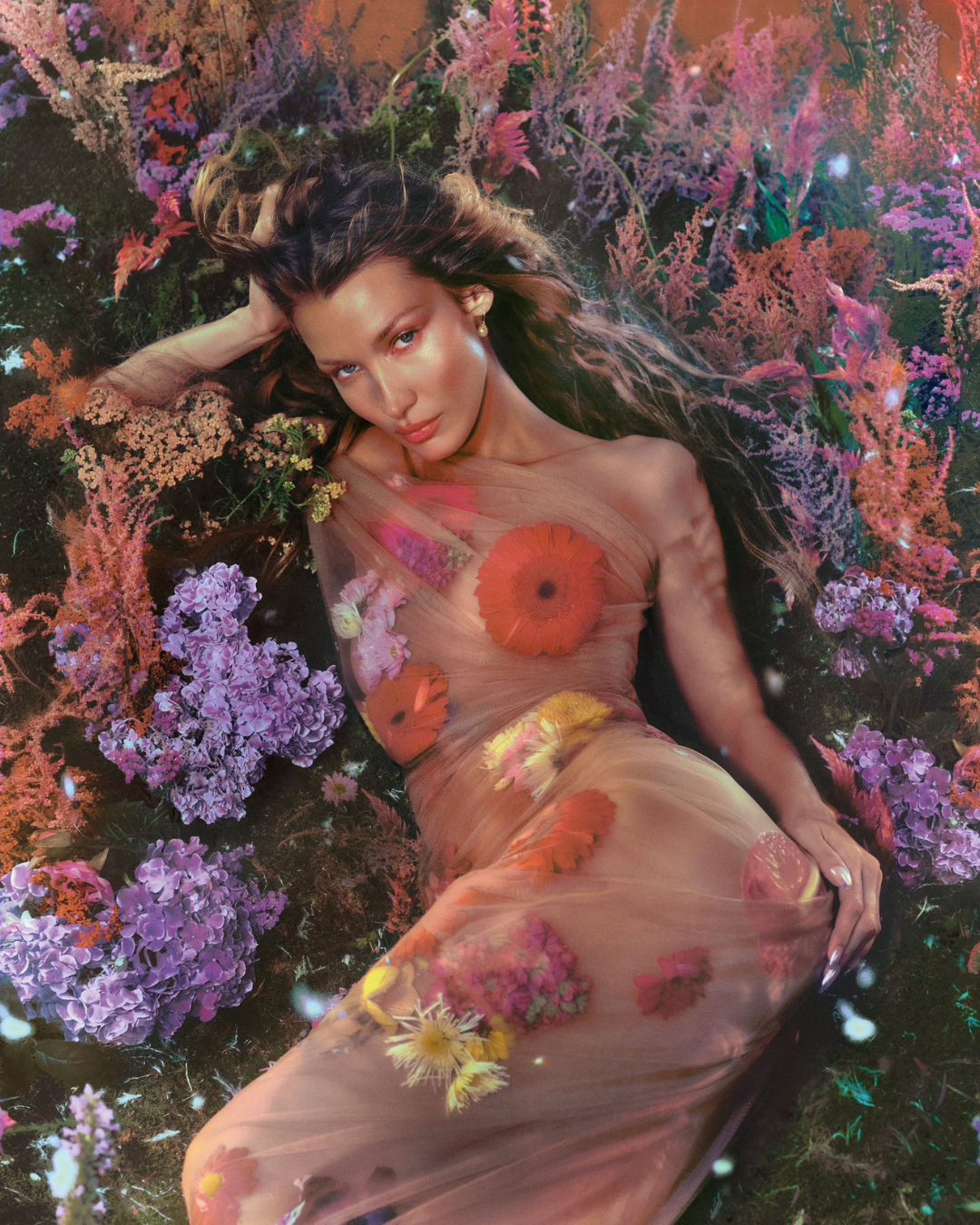 Bella Hadid revela primeiros produtos de sua marca