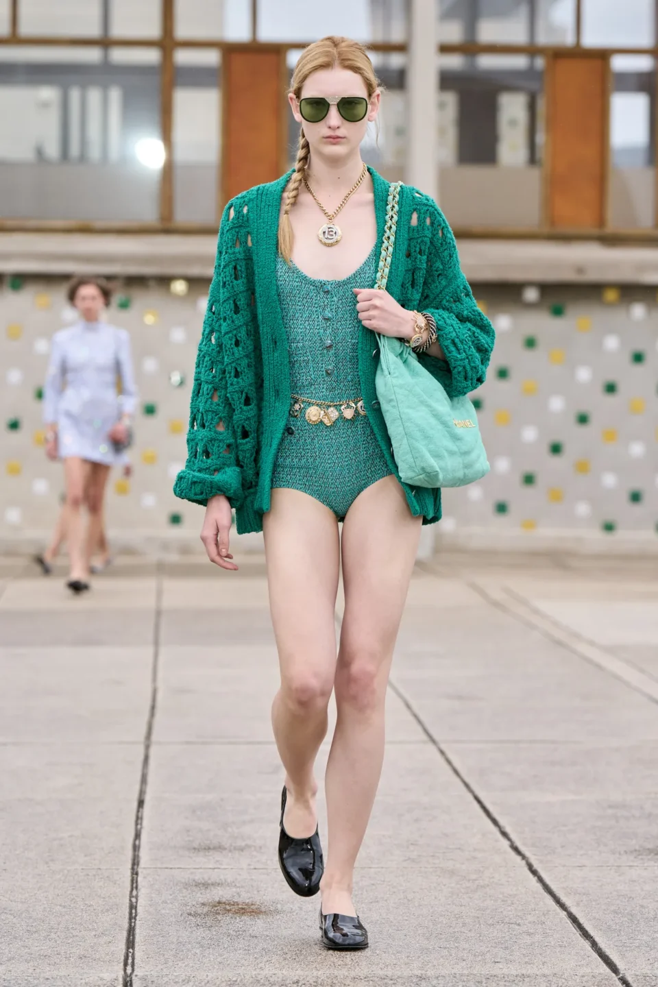 00016-chanel-resort-2025-credit-gorunway