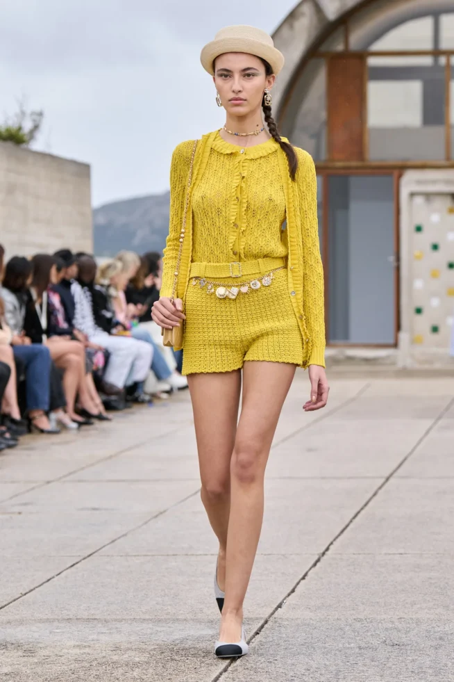 00018-chanel-resort-2025-credit-gorunway