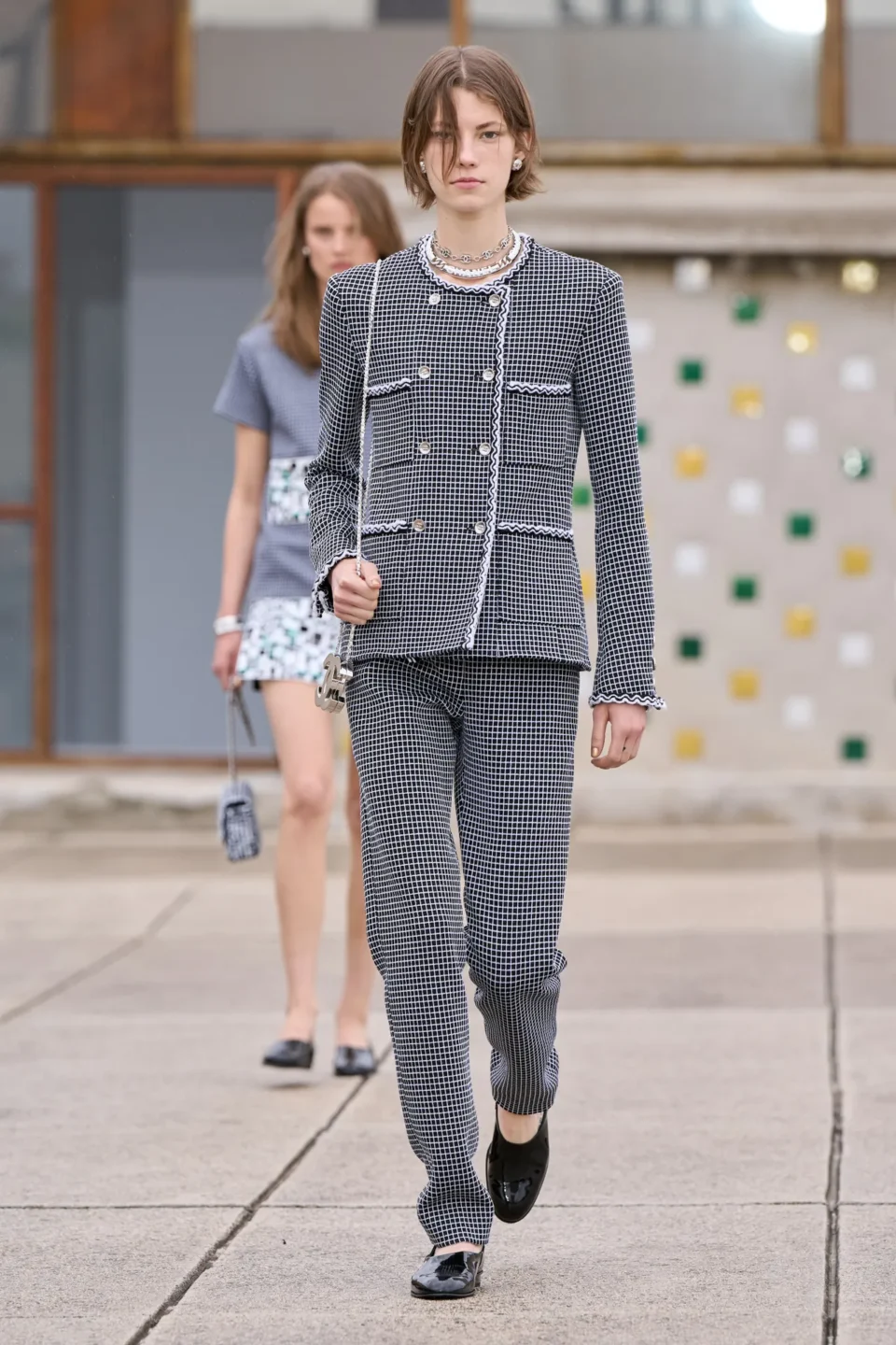 00027-chanel-resort-2025-credit-gorunway