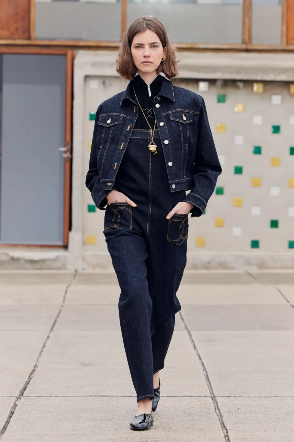 00042-chanel-resort-2025-credit-brand