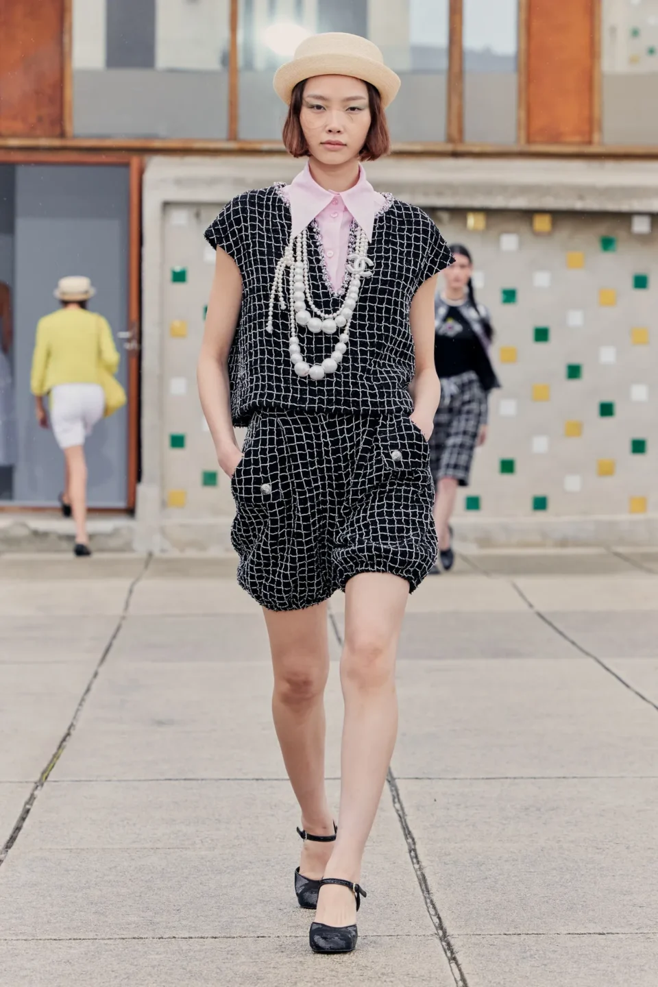 00046-chanel-resort-2025-credit-brand