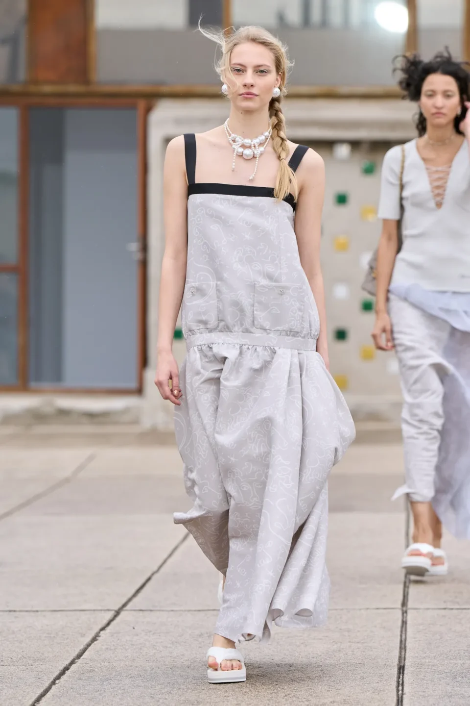 00059-chanel-resort-2025-credit-gorunway