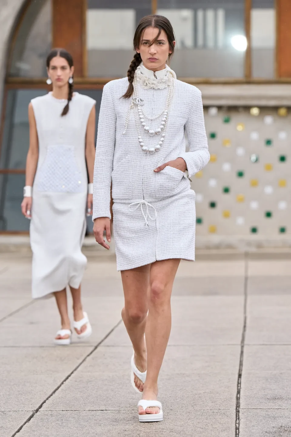 00067-chanel-resort-2025-credit-gorunway