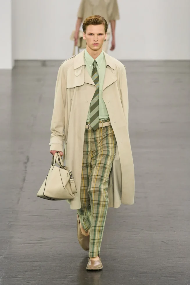 00001-fendi-spring-2025-menswear-credit-gorunway