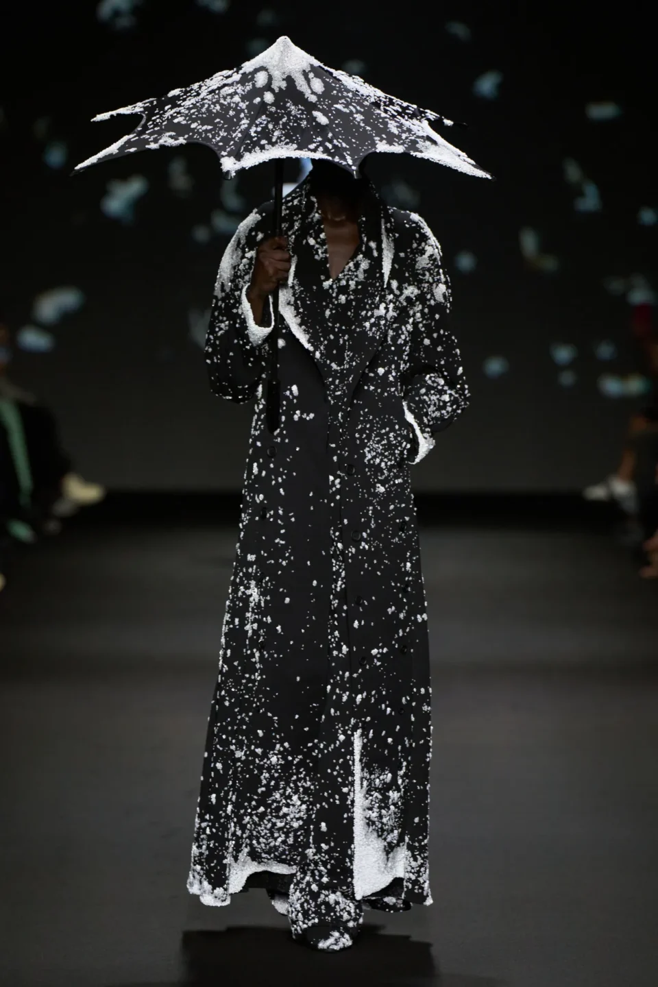 00002-robert-wun-fall-2024-couture-credit-gorunway