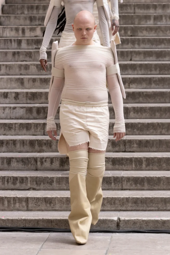 00003-rick-owens-spring-2025-menswear-credit-owenscorp-brand