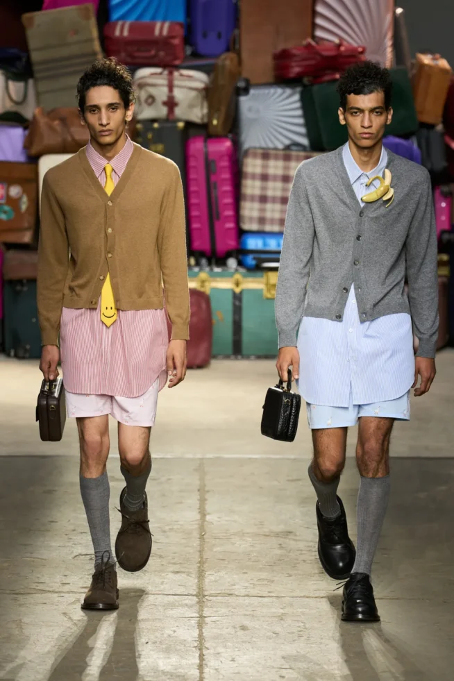 00004-moschino-spring-25-mens-credit-gorunway