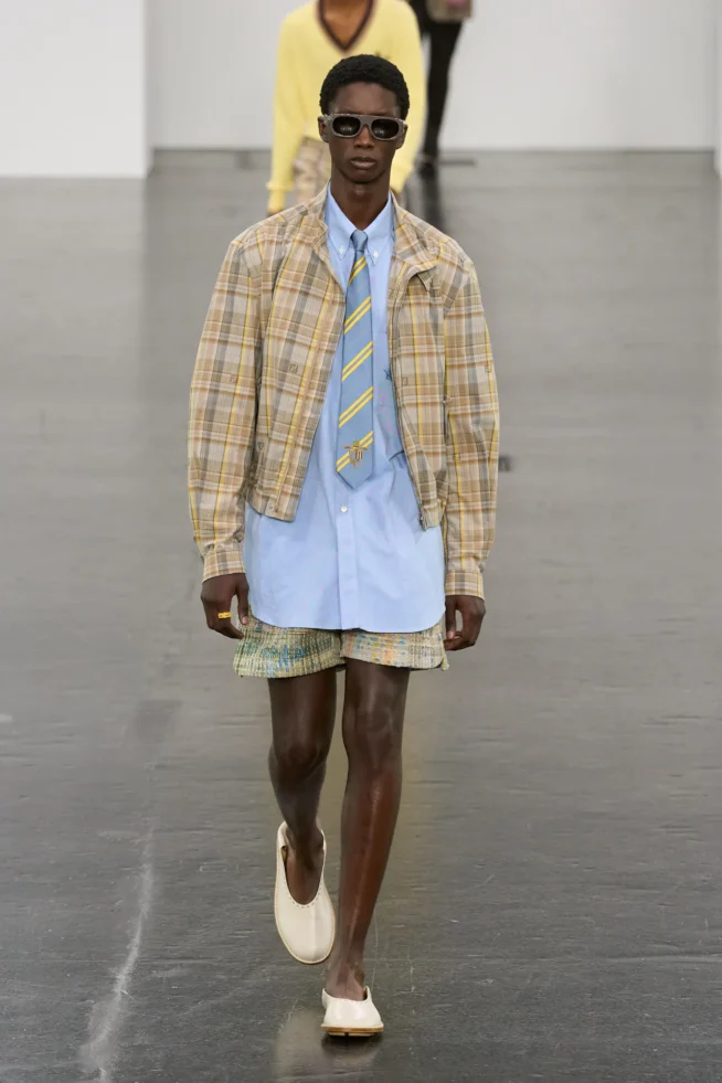 00006-fendi-spring-2025-menswear-credit-gorunway