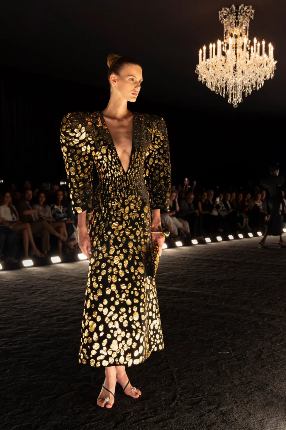00006-schiaparelli-fall-2024-couture-credit-brand