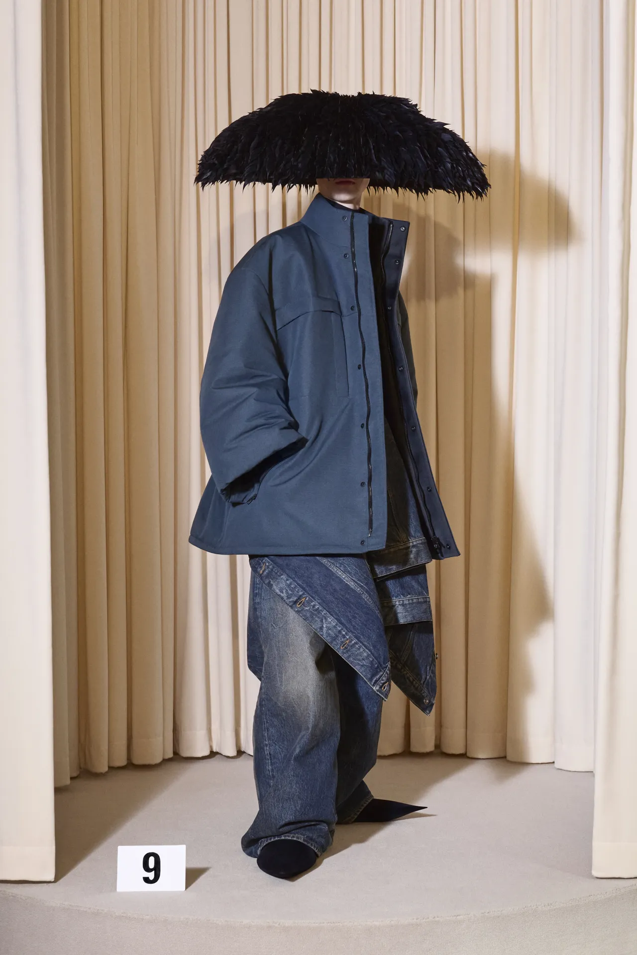 00009-balenciaga-fall-24-couture-credit-brand