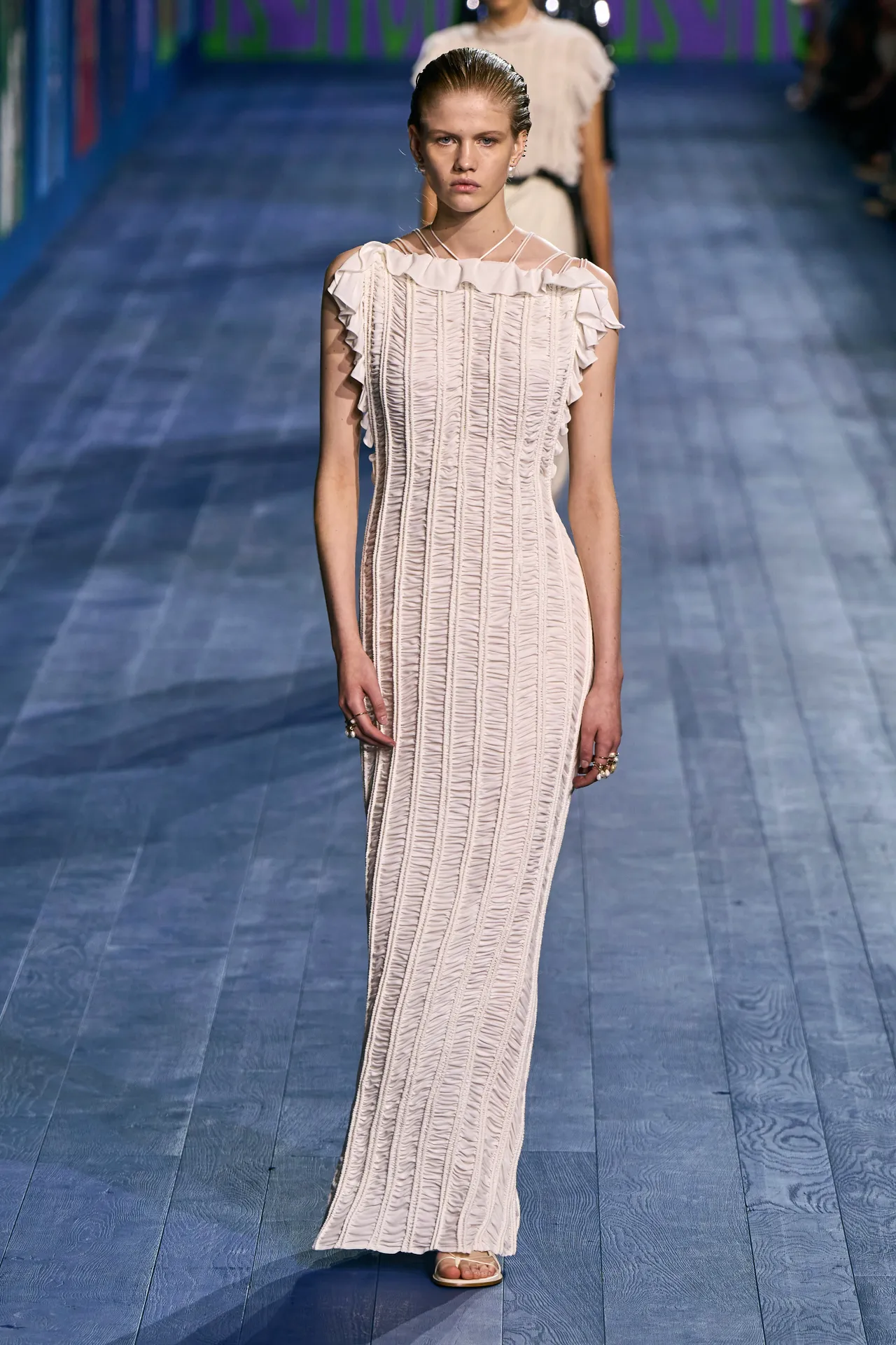 00009-christian-dior-fall-2024-couture-credit-gorunway