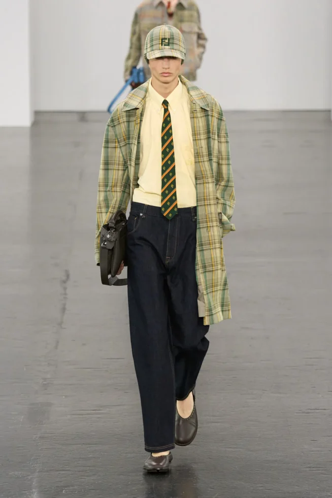 00009-fendi-spring-2025-menswear-credit-gorunway