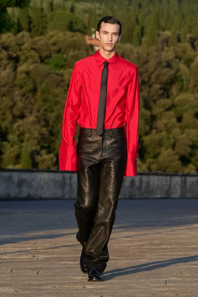 00010-marine-serre-spring-2025-menswear-credit-gorunway