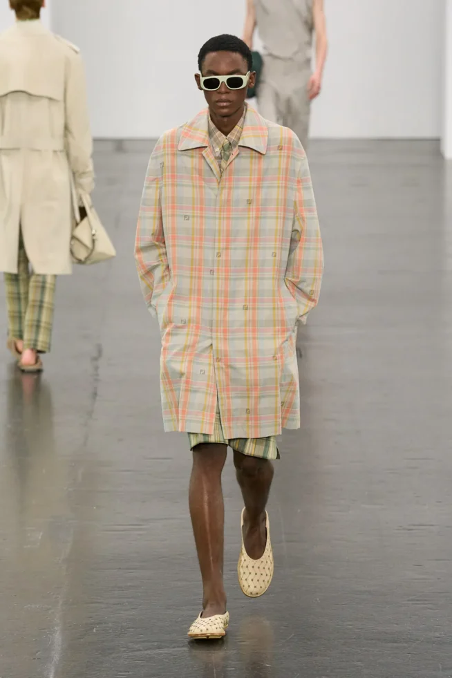00012-fendi-spring-2025-menswear-credit-gorunway