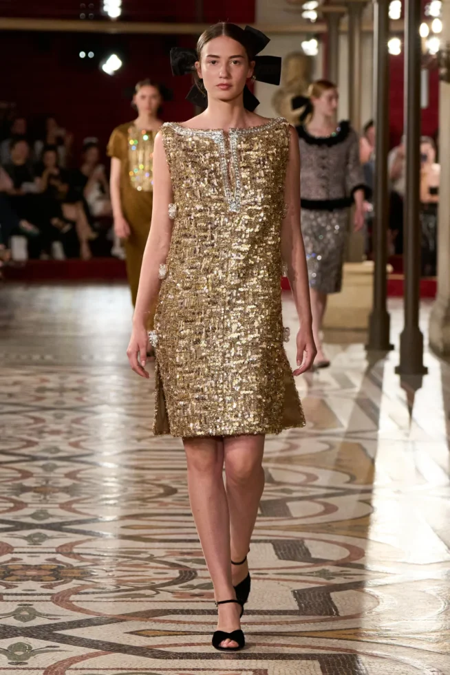 00013-chanel-fall-2024-couture-credit-gorunway