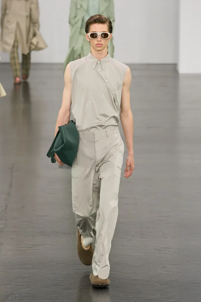 00013-fendi-spring-2025-menswear-credit-gorunway