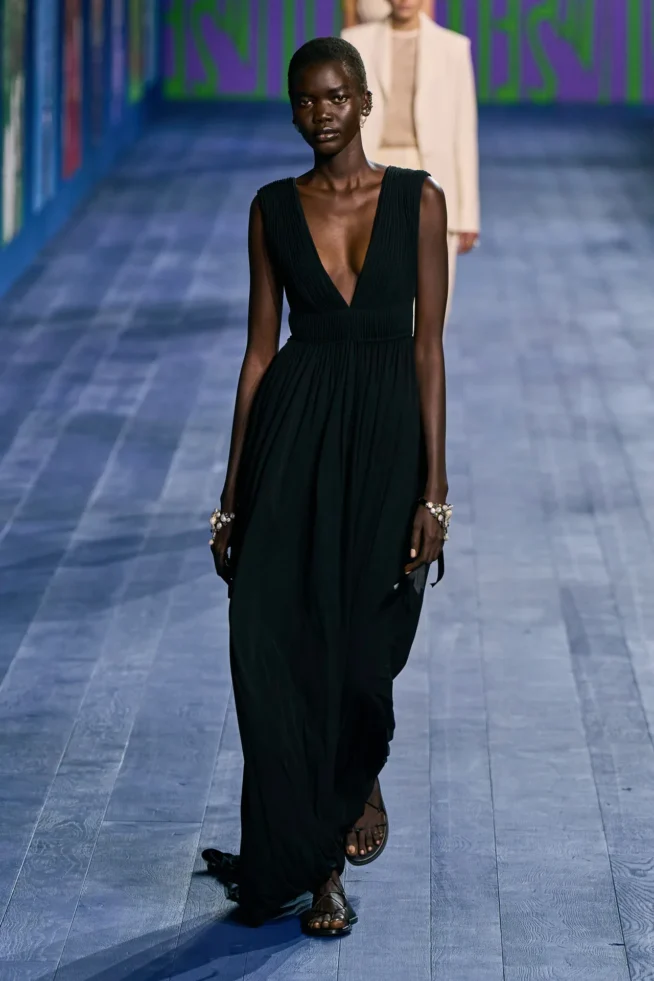 00014-christian-dior-fall-2024-couture-credit-gorunway