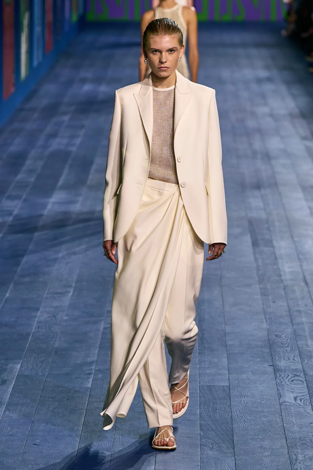 00015-christian-dior-fall-2024-couture-credit-gorunway
