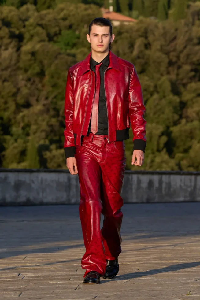 00016-marine-serre-spring-2025-menswear-credit-gorunway