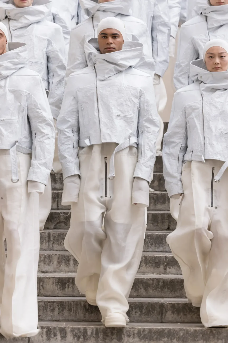 00016-rick-owens-spring-2025-menswear-credit-owenscorp-brand