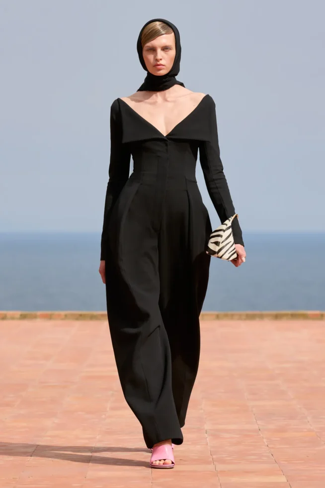 00018-jacquemus-fall-24-ready-to-wear-credit-gorunway