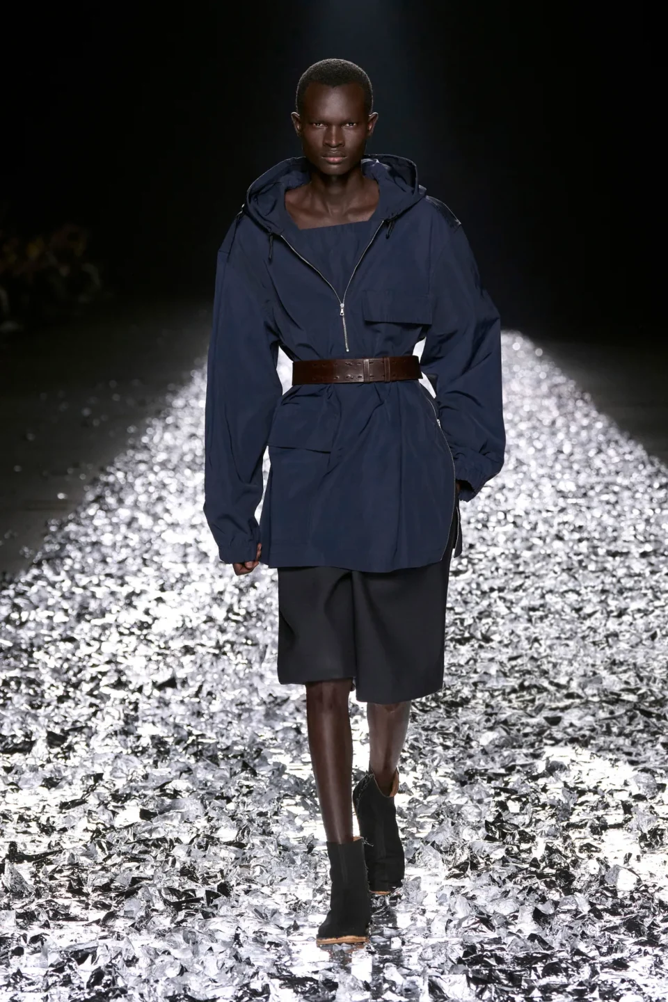 00019-dries-van-noten-spring-2025-menswear-credit-gorunway