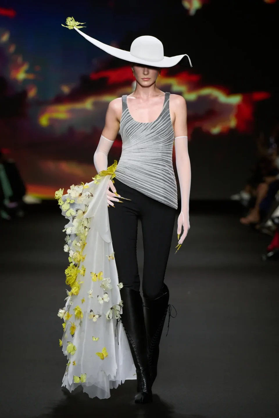 00019-robert-wun-fall-2024-couture-credit-gorunway