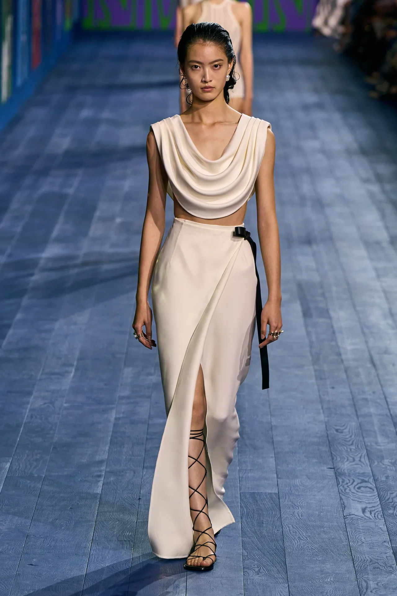 00020-christian-dior-fall-2024-couture-credit-gorunway