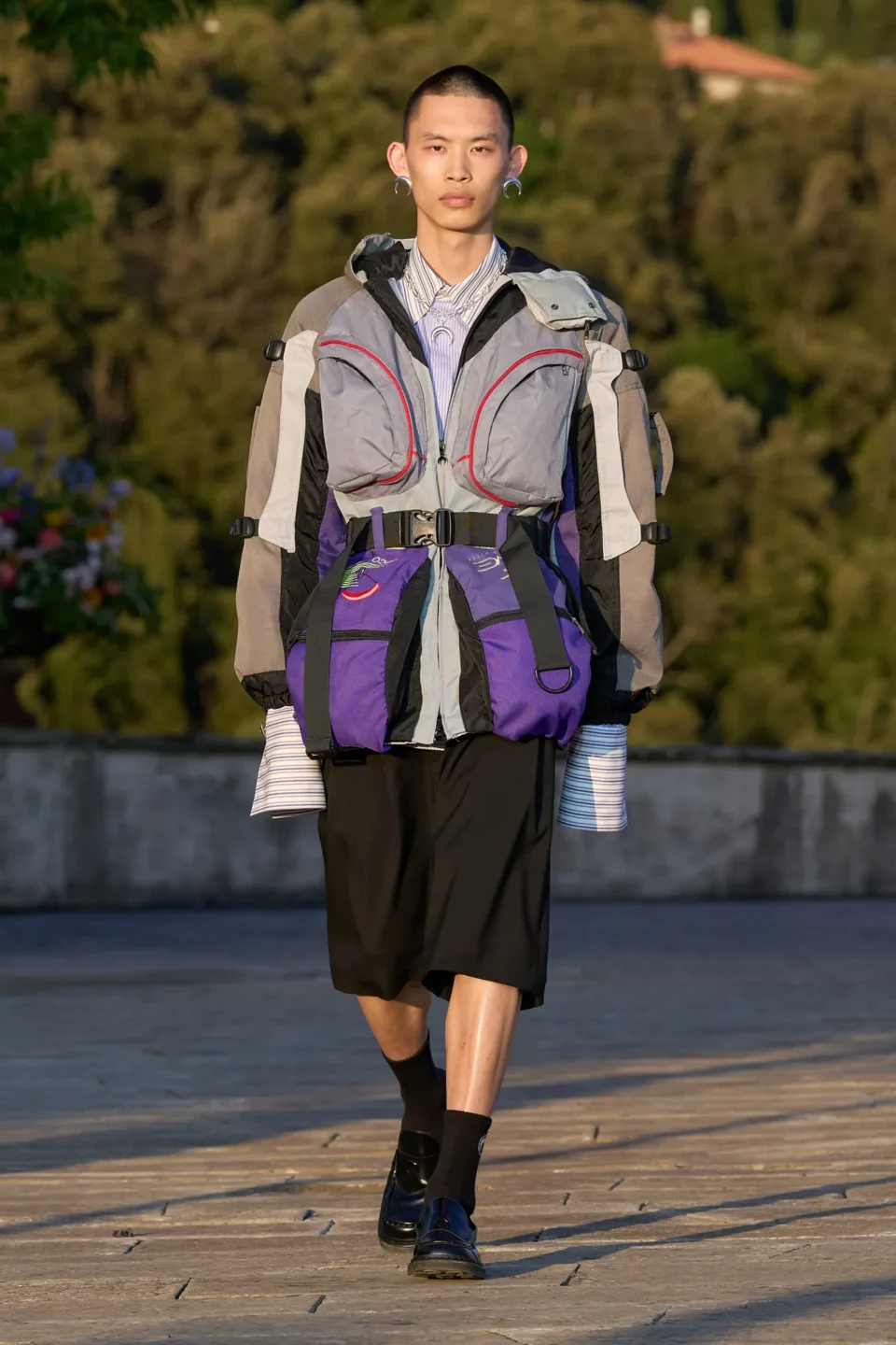 00021-marine-serre-spring-2025-menswear-credit-gorunway