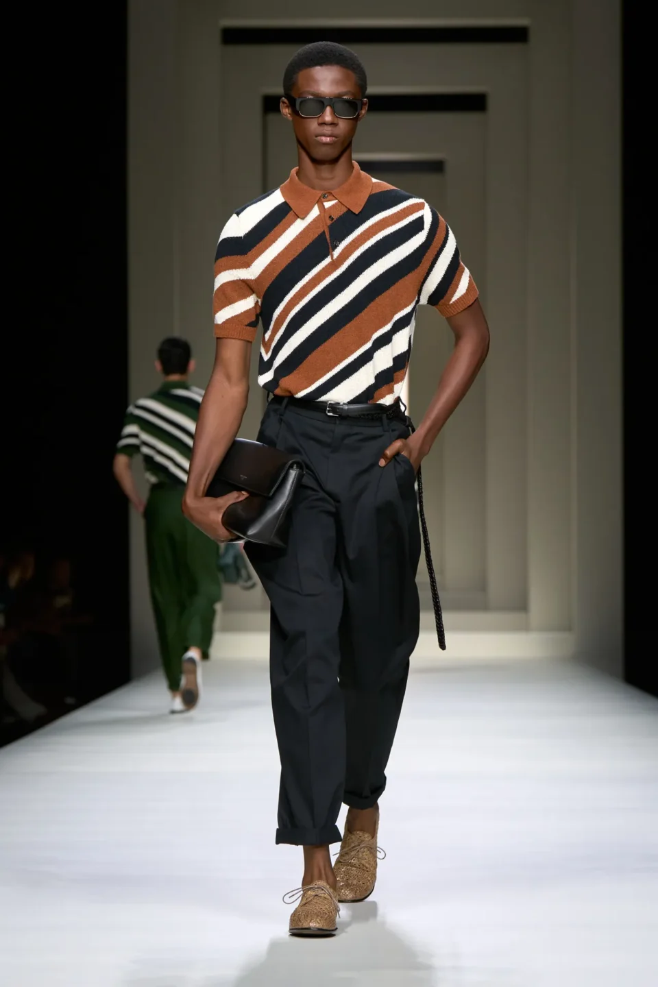 00023-dolce-and-gabbana-spring-2025-menswear-credit-gorunway