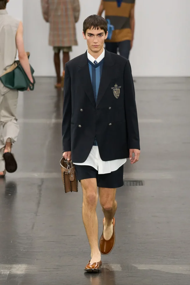 00023-fendi-spring-2025-menswear-credit-gorunway