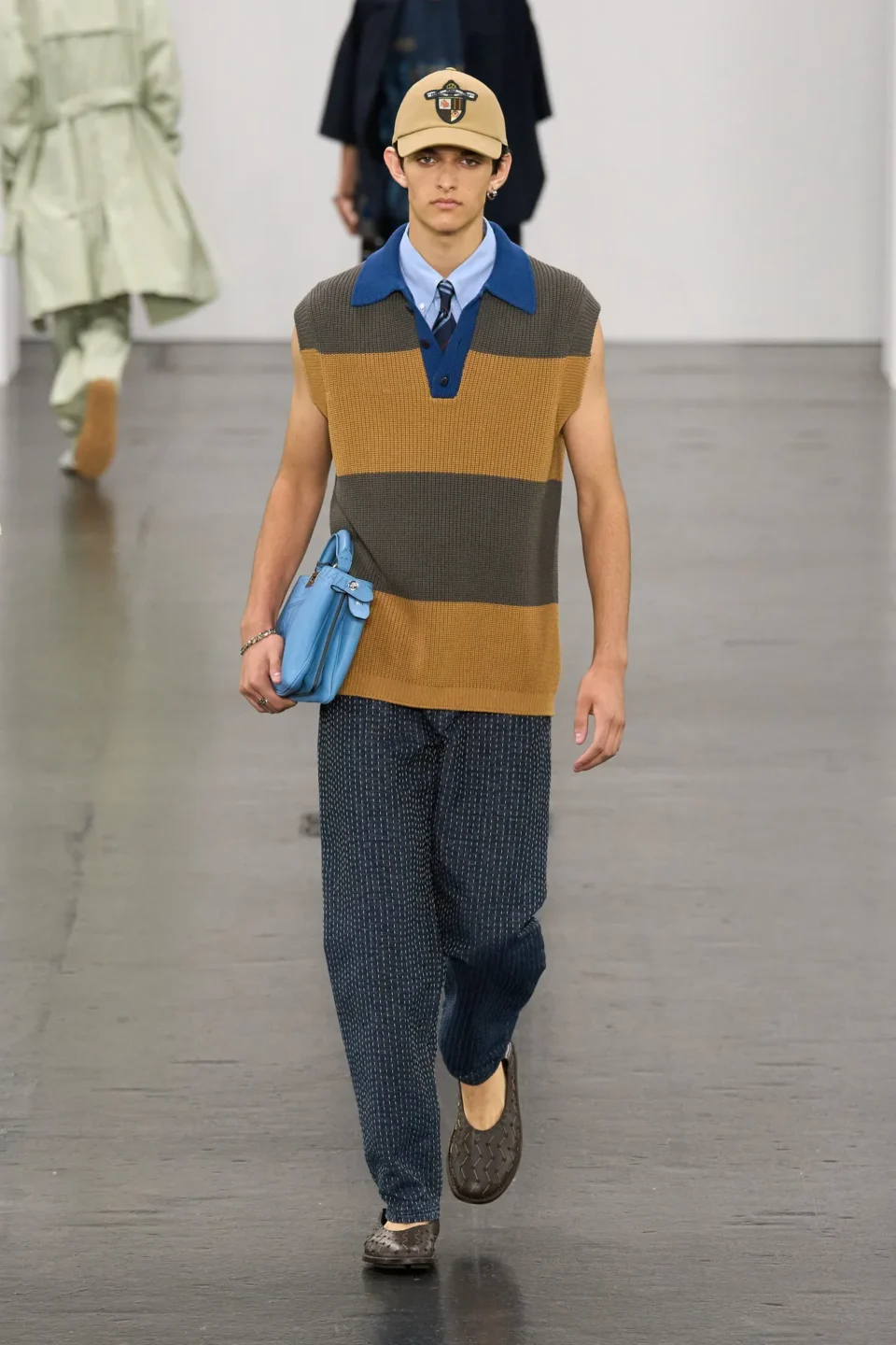 00024-fendi-spring-2025-menswear-credit-gorunway