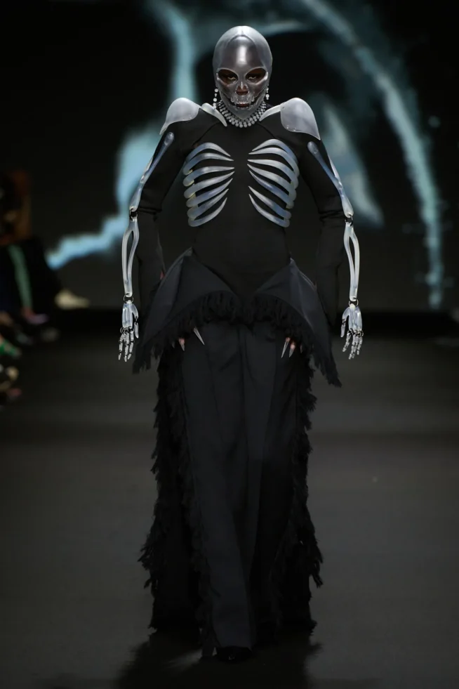 00024-robert-wun-fall-2024-couture-credit-gorunway
