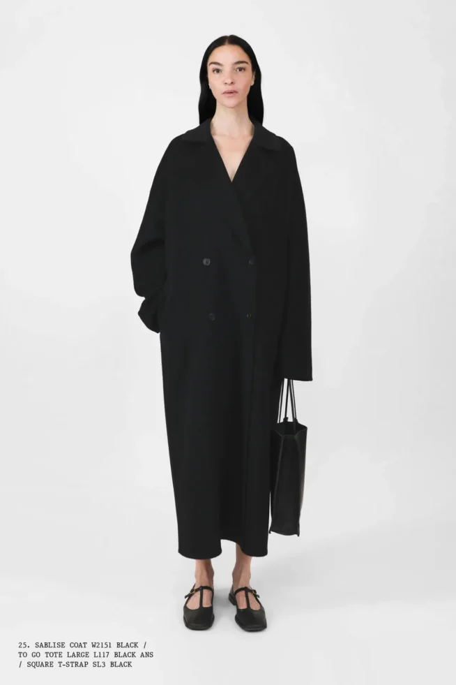 00025-the-row-spring-2025-menswear-credit-brand