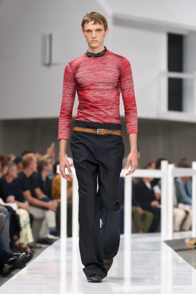 00026-prada-spring-2025-menswear-credit-gorunway