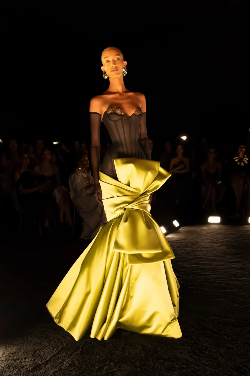 00026-schiaparelli-fall-2024-couture-credit-brand