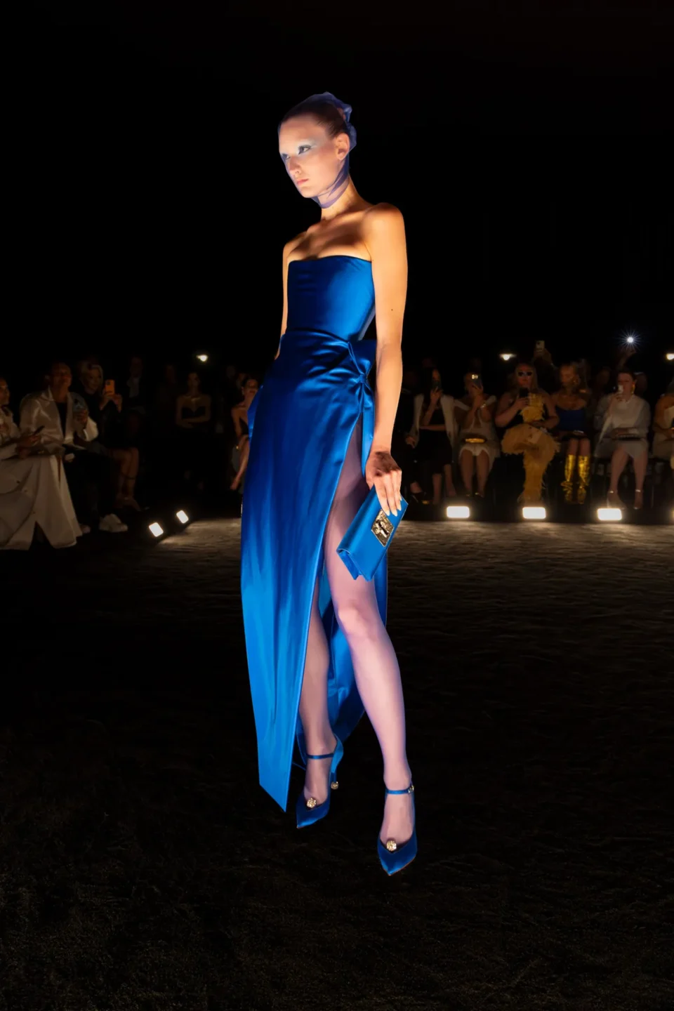 00027-schiaparelli-fall-2024-couture-credit-brand