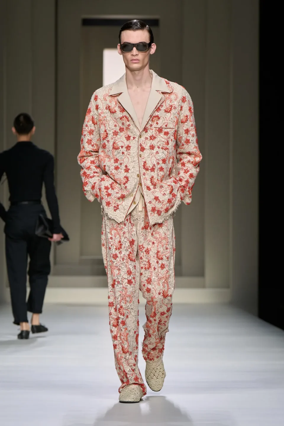 00028-dolce-and-gabbana-spring-2025-menswear-credit-gorunway