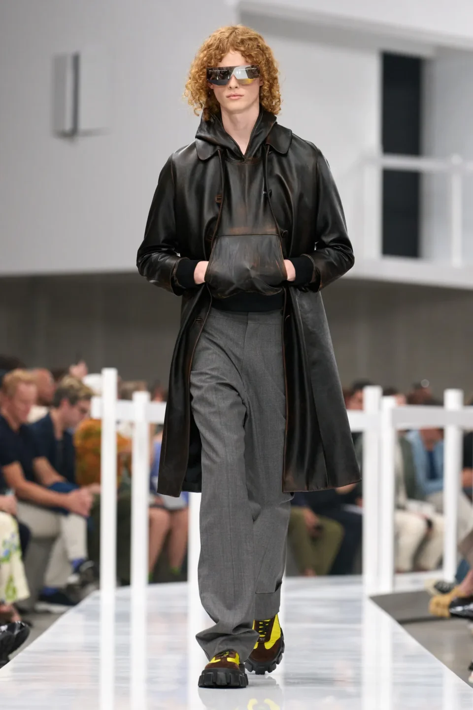 00028-prada-spring-2025-menswear-credit-gorunway
