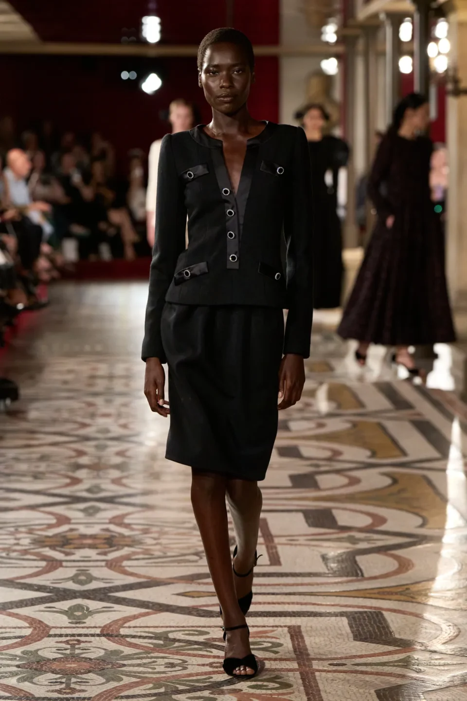 00029-chanel-fall-2024-couture-credit-gorunway