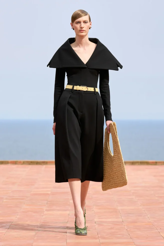 00029-jacquemus-fall-24-ready-to-wear-credit-gorunway