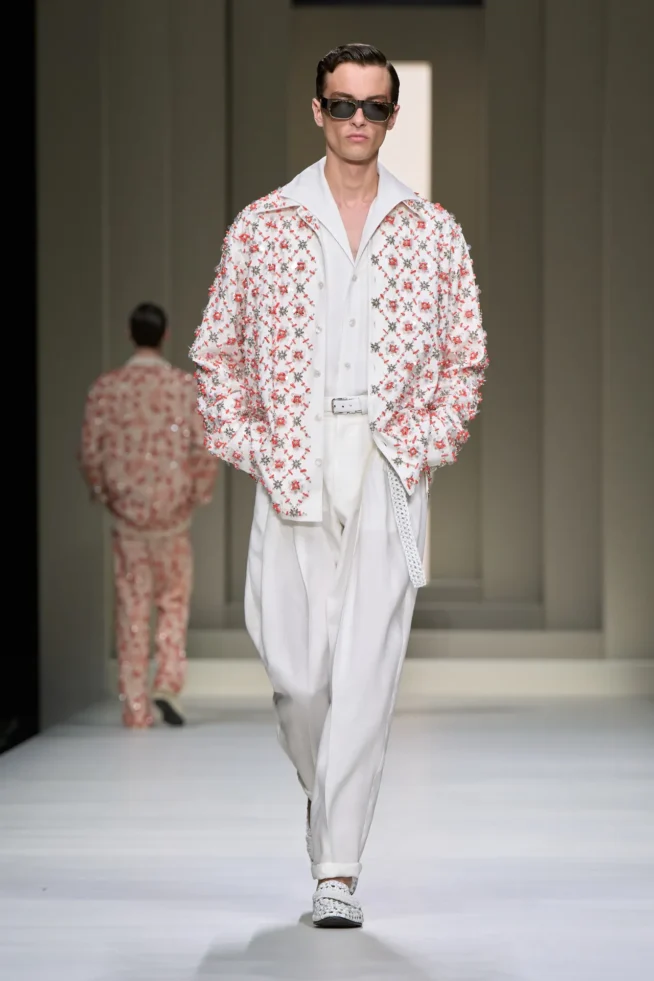 00030-dolce-and-gabbana-spring-2025-menswear-credit-gorunway