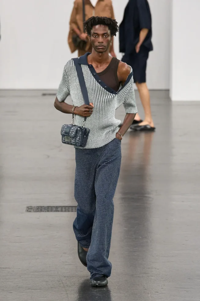 00030-fendi-spring-2025-menswear-credit-gorunway