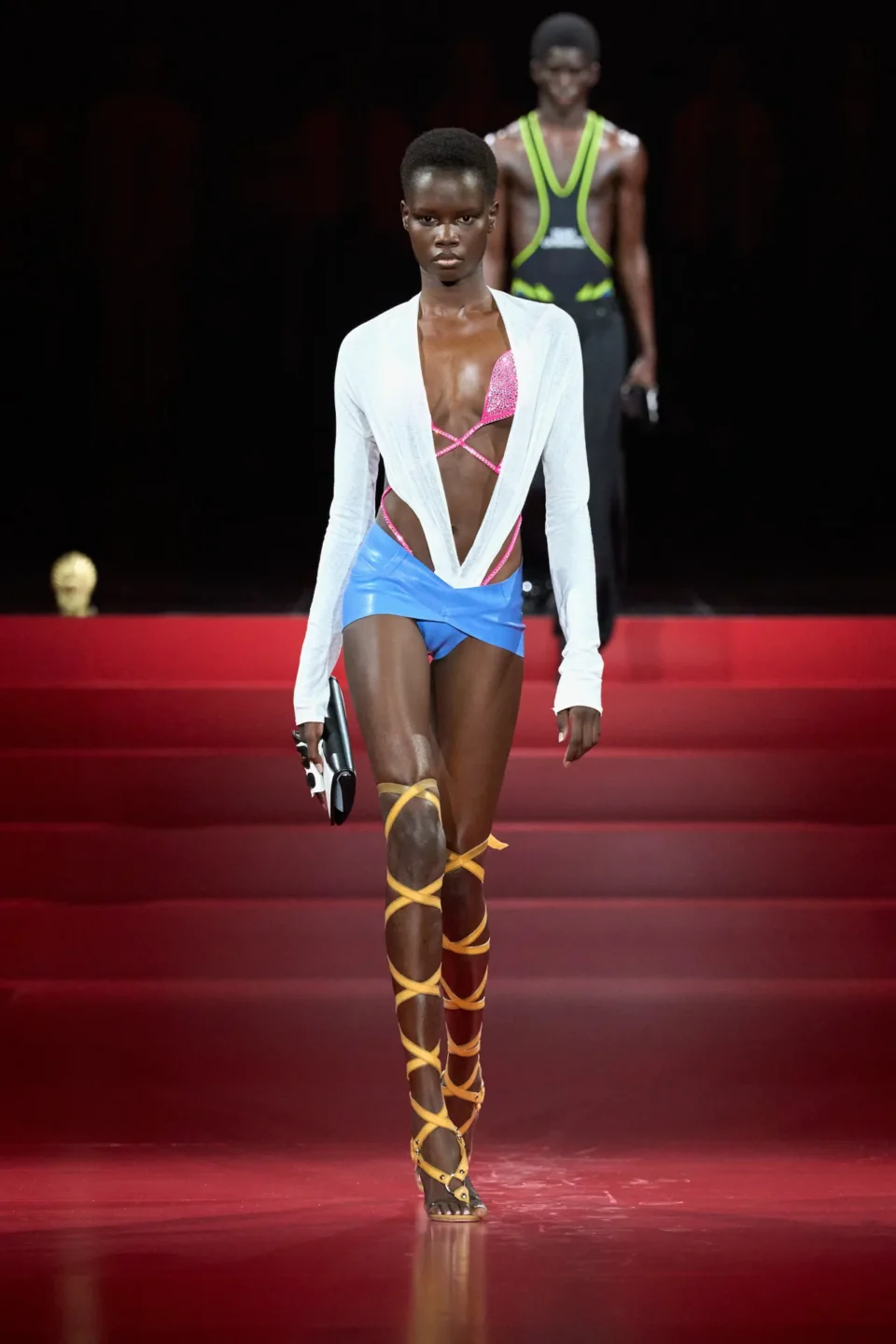 00032-dsquared2-spring-2025-menswear-credit-gorunway