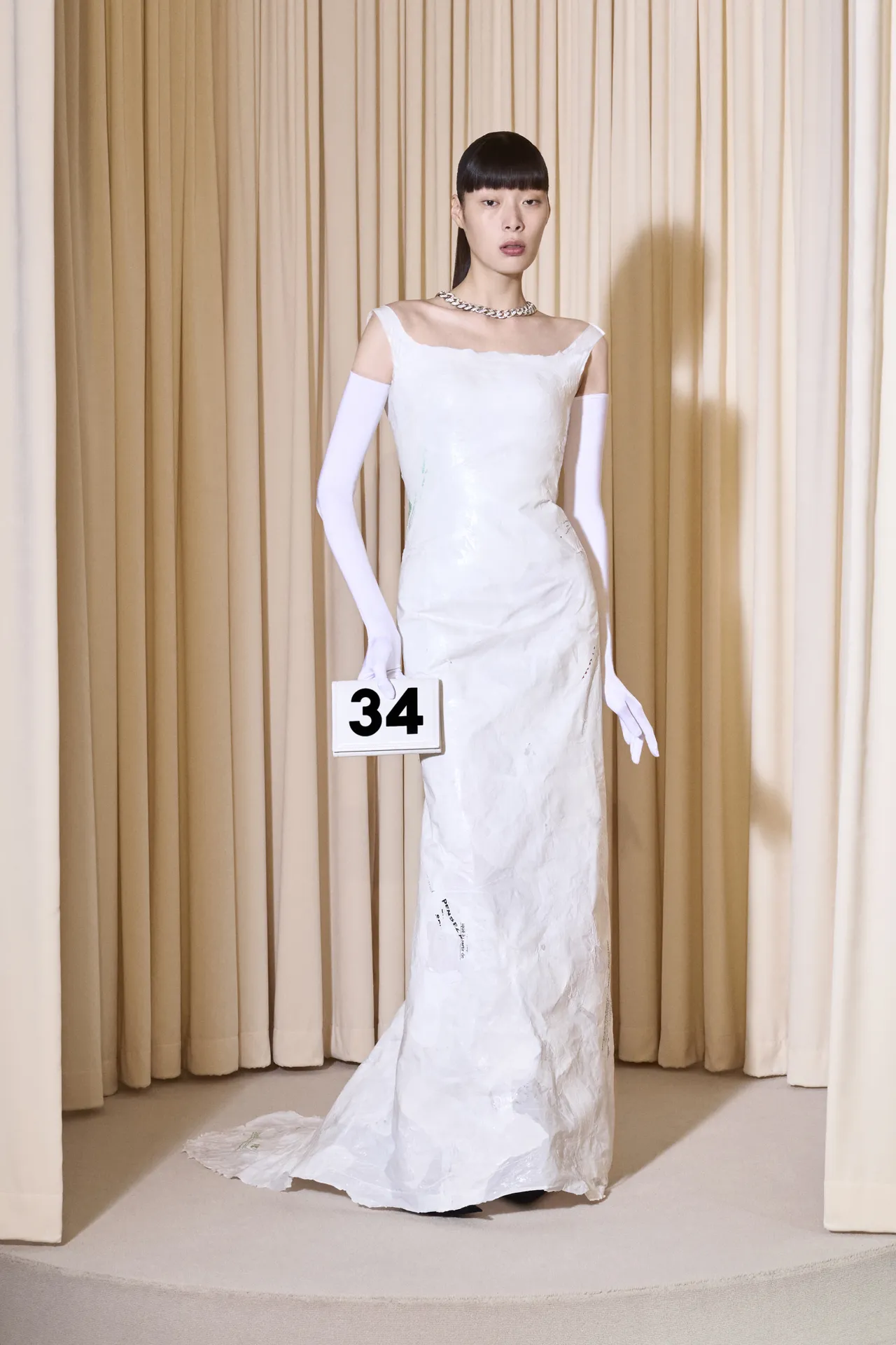00034-balenciaga-fall-24-couture-credit-brand