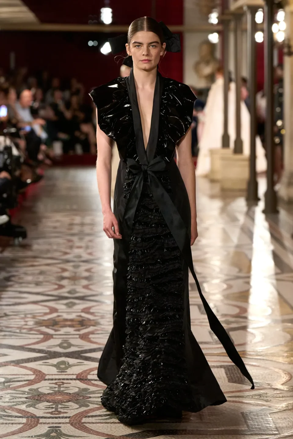 00035-chanel-fall-2024-couture-credit-gorunway