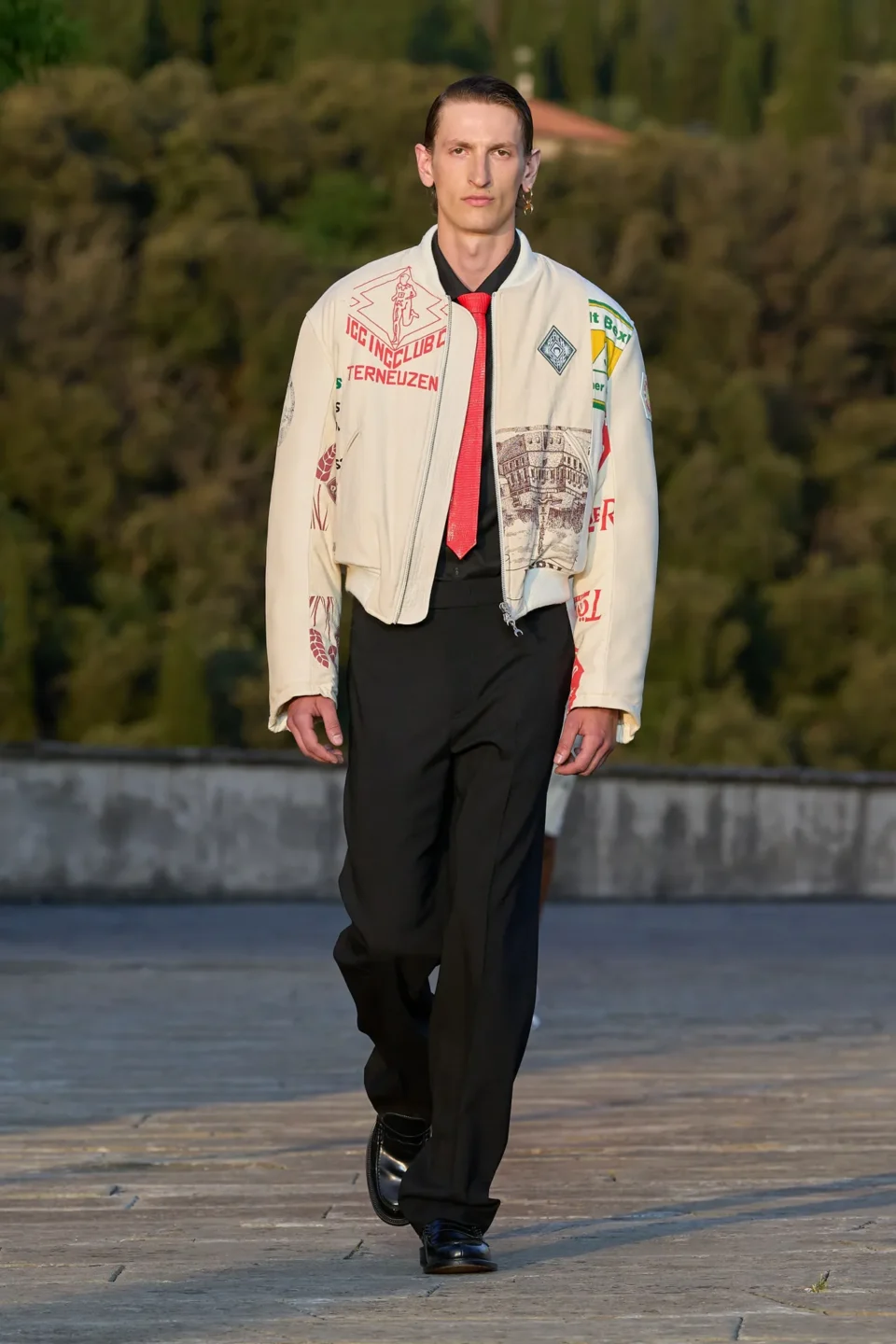 00036-marine-serre-spring-2025-menswear-credit-gorunway