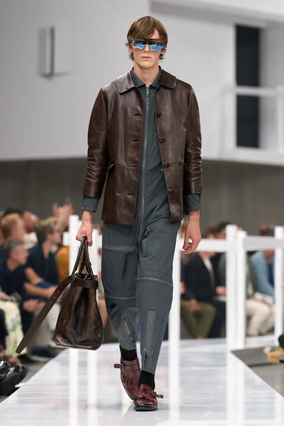 00038-prada-spring-2025-menswear-credit-gorunway