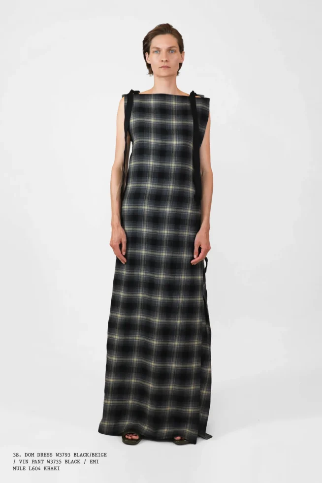 00038-the-row-spring-2025-menswear-credit-brand
